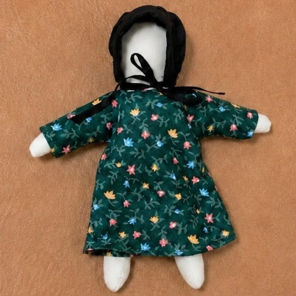 Vintage Amish Rag Dolls Family 4 Faceless Primitive Folk Art Handmade Cloth